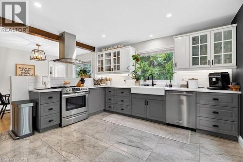 52 Orchard Drive, Ancaster, ON 