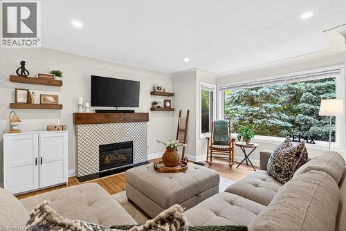 52 Orchard Drive, Ancaster, ON 