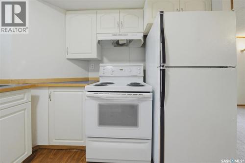 15 Selkirk Crescent, Saskatoon, SK 