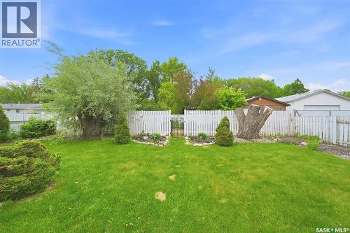 15 Selkirk Crescent, Saskatoon, SK 