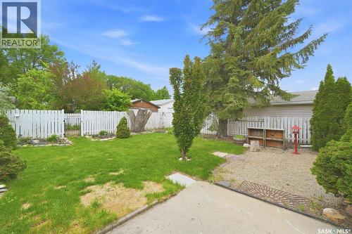15 Selkirk Crescent, Saskatoon, SK 