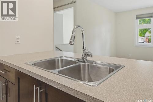 15 Selkirk Crescent, Saskatoon, SK 