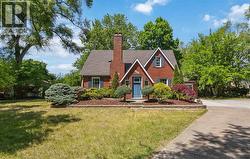 860 LONDON ROAD Sarnia, ON N7T 4Y2