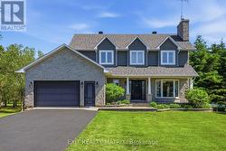 715 COUNTY RD 10 ROAD Hawkesbury, ON K0B 1P0