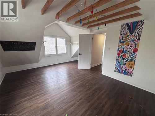 122 Queensdale Avenue E, Hamilton, ON - Indoor