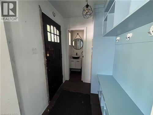 122 Queensdale Avenue E, Hamilton, ON - Indoor Photo Showing Other Room