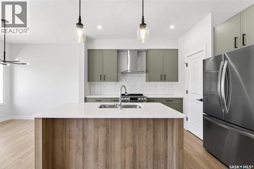4 830 Brighton Boulevard, Saskatoon, SK 