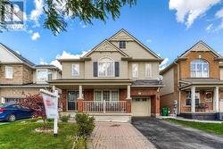 16 OLLIE AVENUE Brampton, ON L6X 0M7