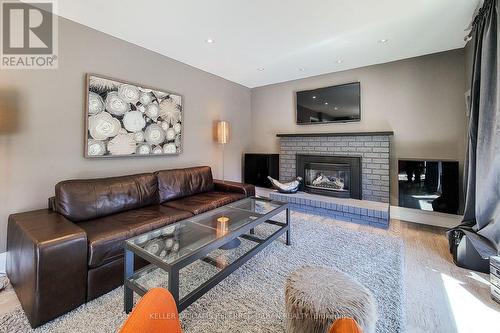 680 Powell Court, Burlington, ON 
