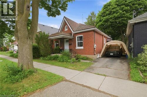 12 BRUNSWICK Street  Brantford, ON N3T 1E7
