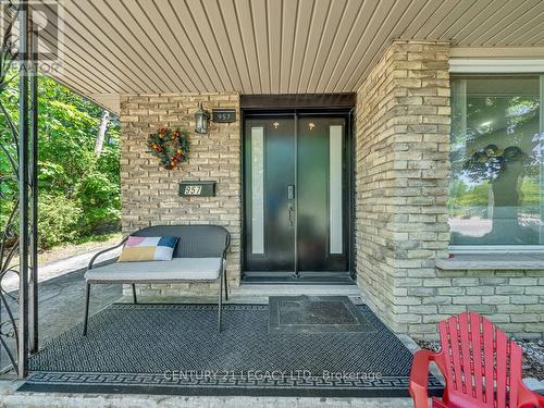 957 Francis Road, Burlington, ON 