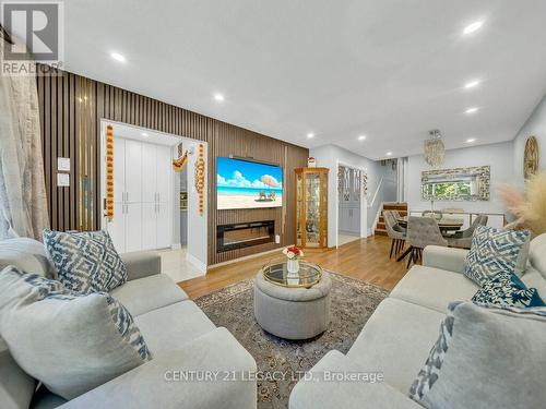 957 Francis Road, Burlington, ON 