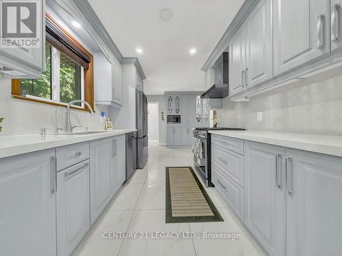 957 Francis Road, Burlington, ON 