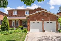 116 BUTTERFIELD CRESCENT Vaughan, ON L6A 1J3