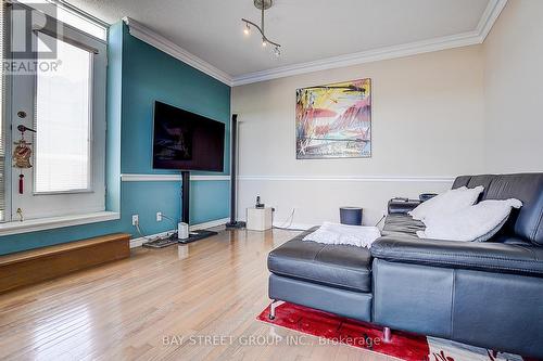 Lph3 - 130 Pond Drive, Markham, ON 