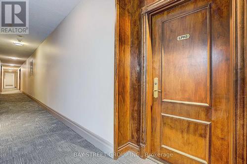 Lph3 - 130 Pond Drive, Markham, ON 