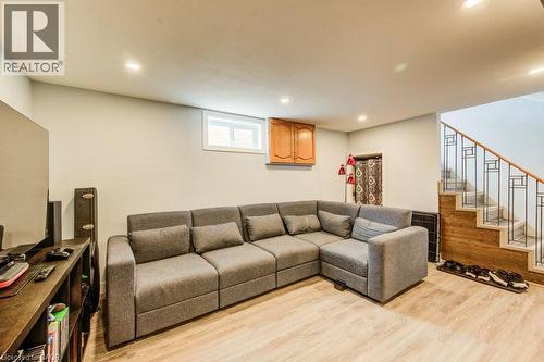 468 Highland Road E, Kitchener, ON 