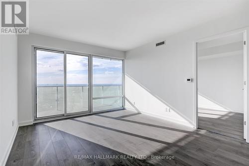5212 - 501 YONGE STREET , Toronto, Ontario M4Y 1Y4 2