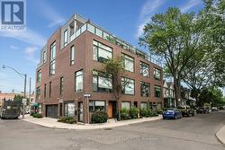 3 - 41 VERRAL AVENUE Toronto, ON M4M 2R3