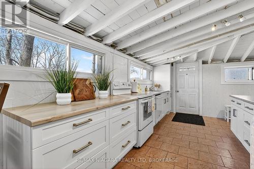 239 Pleasant Beach Road, Port Colborne (Sherkston), ON 