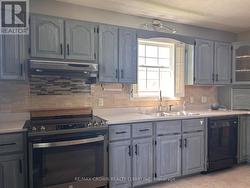 kitchen area - 