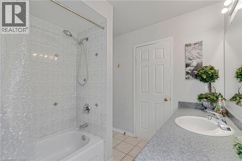 7419 Black Walnut Trail, Mississauga, ON 