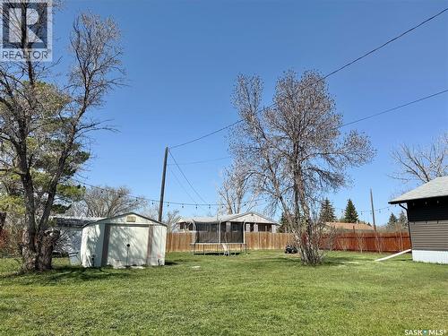 200 2Nd Street W, Dinsmore, SK 