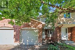 76 - 6912 DU BOIS AVENUE Ottawa, ON K1C 5L3