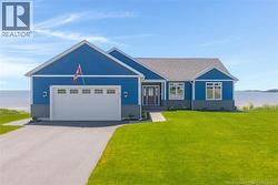 605 Sea Street Saint John, NB E2M 2N5