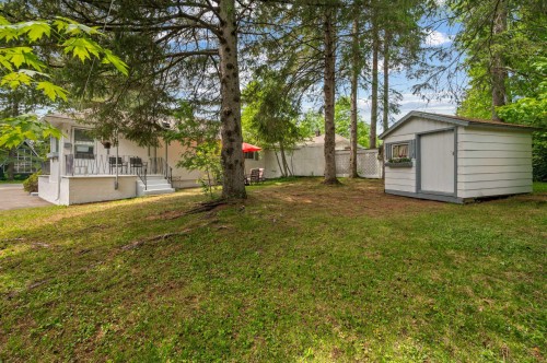 Extérieur - 32 Av. Pagé, Saint-Sauveur, QC 