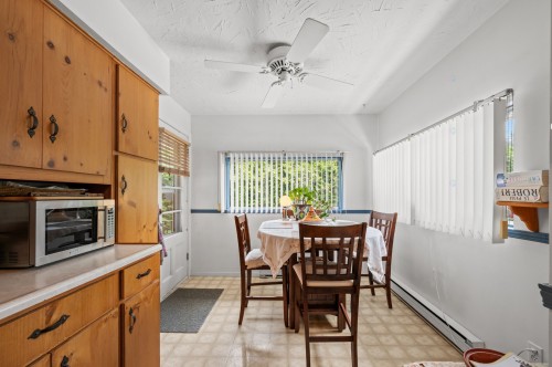 Salle à manger - 32 Av. Pagé, Saint-Sauveur, QC 