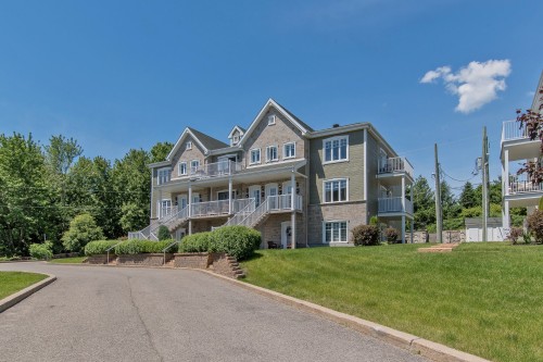 Overall view - 73 Place Du Marché, Saint-Joseph-Du-Lac, QC 
