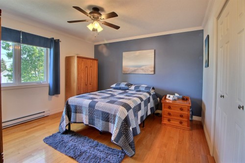 Chambre à coucher principale - 102 Rue Marchildon, Amos, QC 