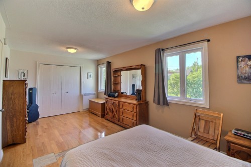 Chambre à coucher - 102 Rue Marchildon, Amos, QC 