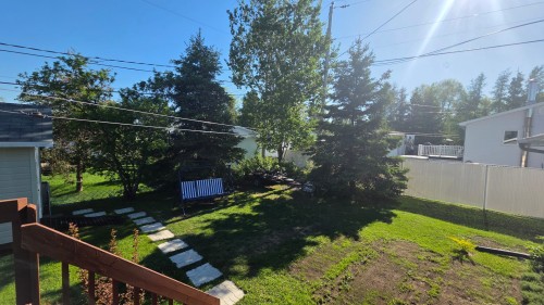 Cour - 102 Rue Marchildon, Amos, QC 