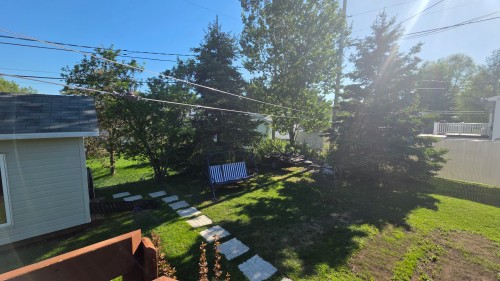 Cour - 102 Rue Marchildon, Amos, QC 