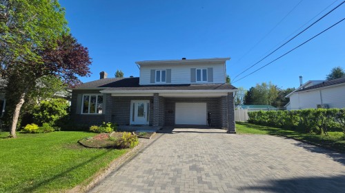 Façade - 102 Rue Marchildon, Amos, QC 