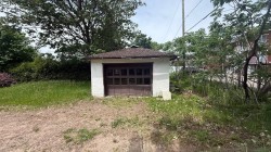 Garage - 