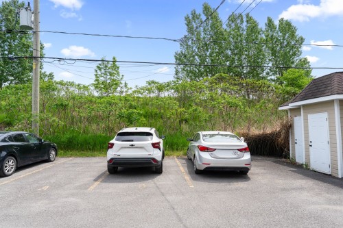 Stationnement - B-954 Rue Einstein, Repentigny (Repentigny), QC 