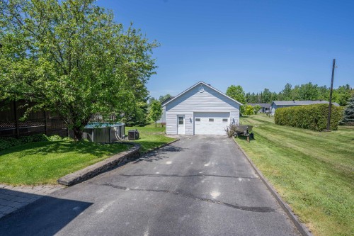 Garage - 1346 8E Rue, Saint-Côme/Linière, QC 