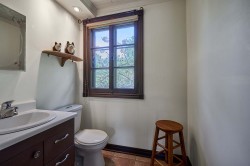 Powder room - 