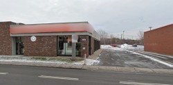 6950 Rue Jean-Talon E.  Montréal (Saint-Léonard), QC H1S 1N1