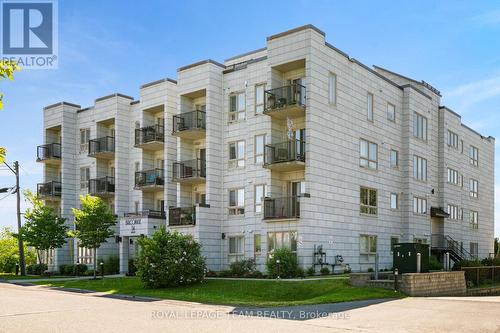 101 - 14 NORICE STREET  Ottawa, ON K2G 2X4