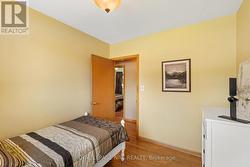 Bedroom 3 - 