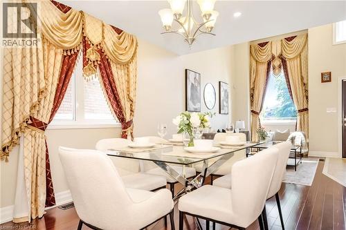 19 Sonata Avenue, Hamilton, ON - Indoor Photo Showing Dining Room