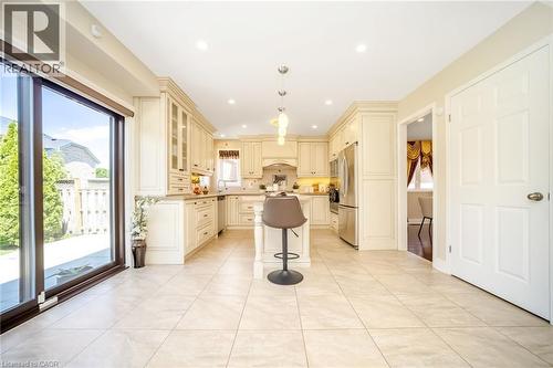 19 Sonata Avenue, Hamilton, ON - Indoor