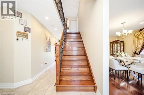 19 Sonata Avenue, Hamilton, ON - Indoor Photo Showing Other Room