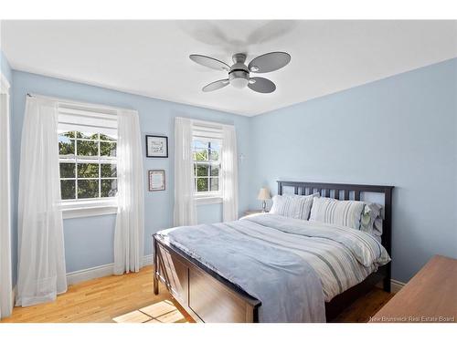 104 Mcgibbon St, Fredericton, NB 