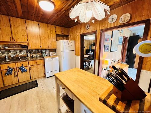 30 Stover Rd, Fairhaven, NB 