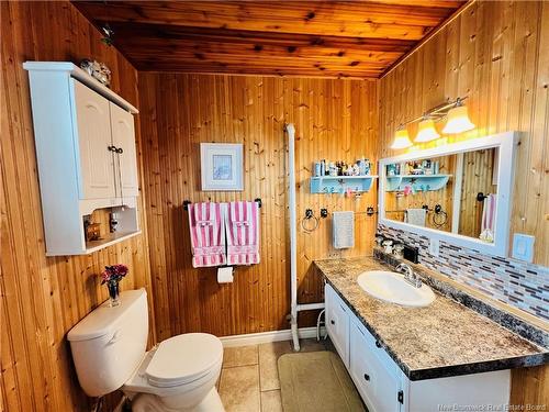 30 Stover Rd, Fairhaven, NB 
